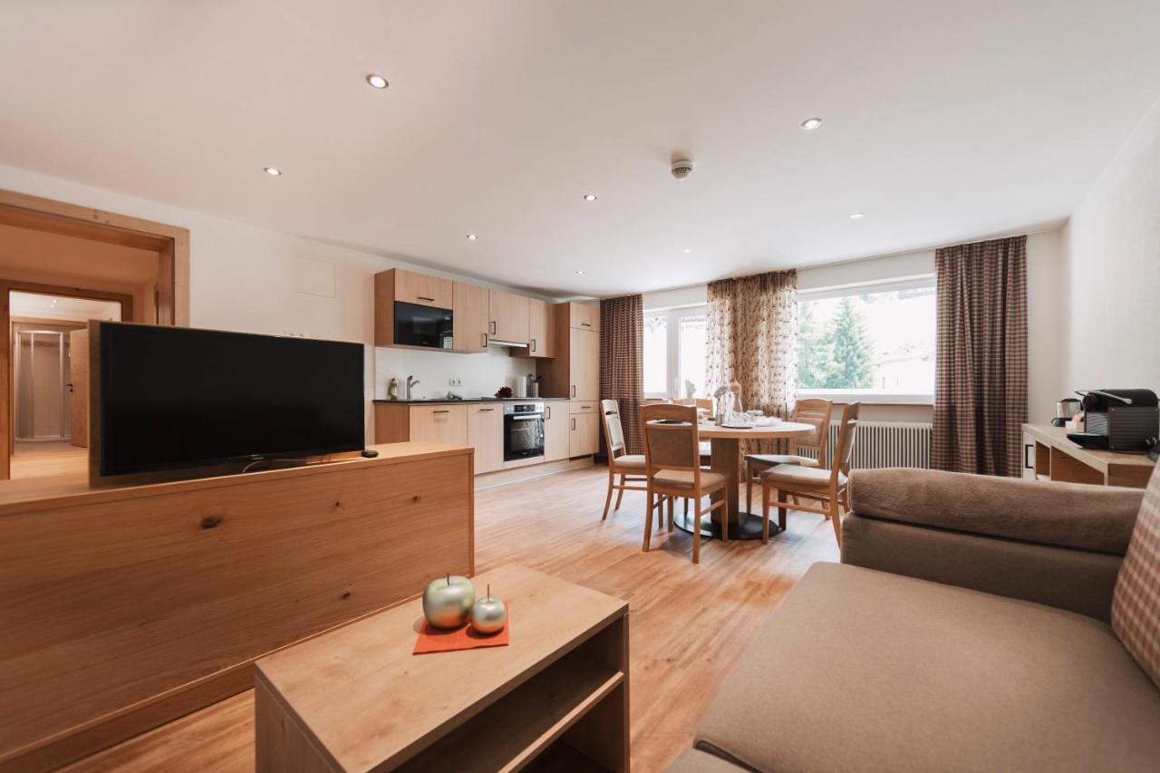 Wellness Aparthotel Panorama Alpin - Ferienwohnungen Jerzens Im Pitztal Kültér fotó