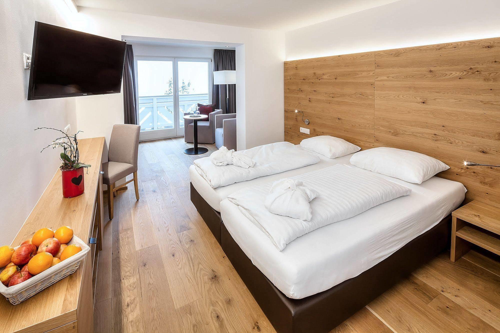 Wellness Aparthotel Panorama Alpin - Ferienwohnungen Jerzens Im Pitztal Kültér fotó